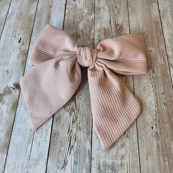 Women's Hair Bow One Size Pink - Picture 1 of 3